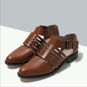 Zara Cut Out Flat with Buckle USED